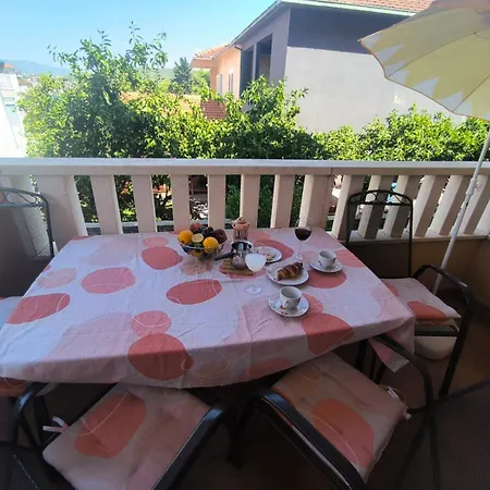 Appartement Bazok